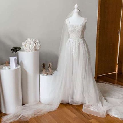 Bridal suite styling