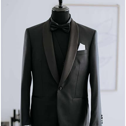 Black and silver male mannequin