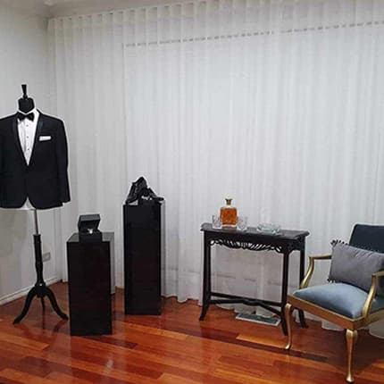 Sophisticated groom room setup